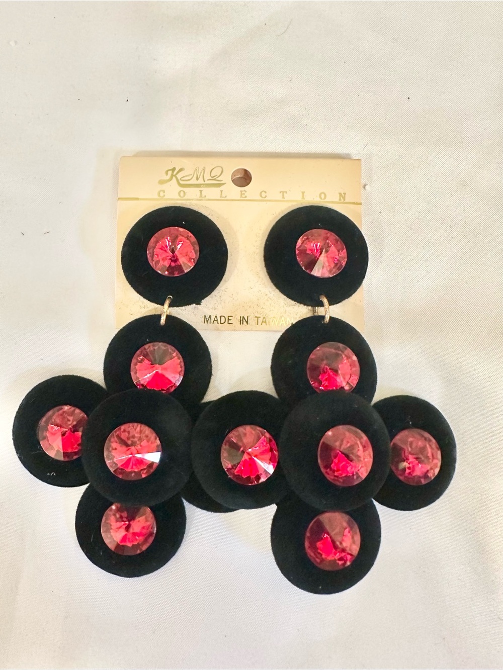 80s-90s VTG Black Velvet Drop Earrings w/Red Cabochon Accents